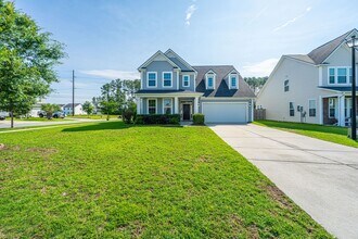 201 Bigleaf Ct in Summerville, SC - Building Photo - Building Photo