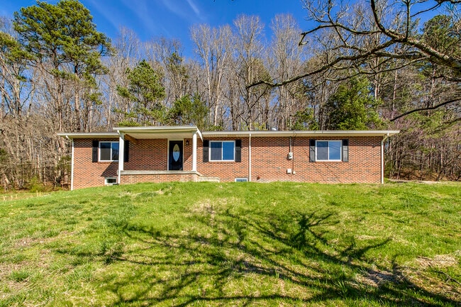 property at 195 Ritchey Rd