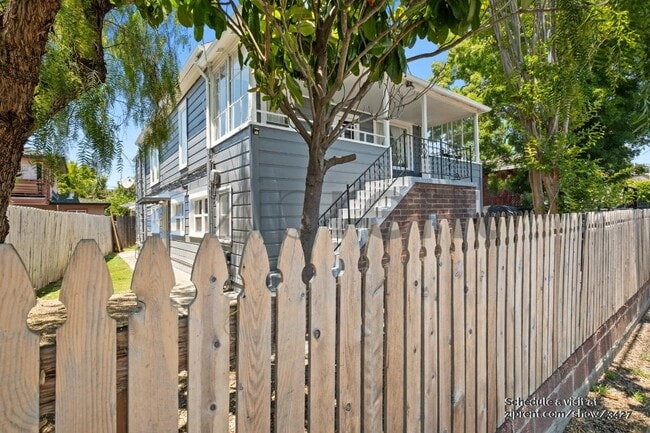 29 Mariposa Rd in San Rafael, CA - Building Photo - Building Photo