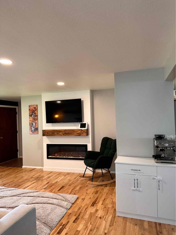 712 25th Ave NE in Great Falls, MT - Foto de edificio - Building Photo