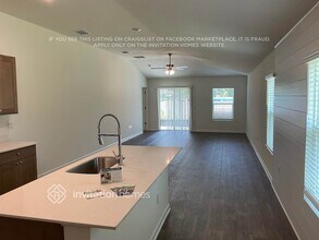 18 Potterville Ln in Palm Coast, FL - Building Photo - Building Photo