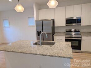 26 Cub Rd in Asheville, NC - Building Photo - Building Photo