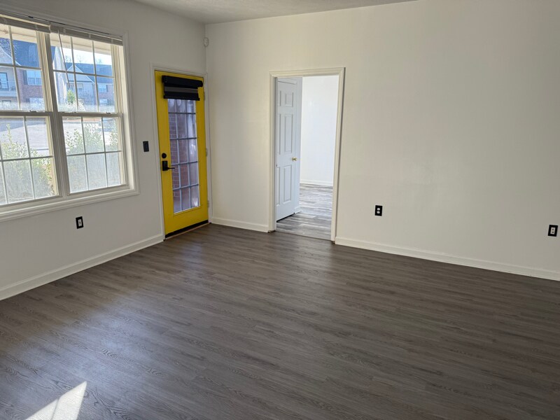 3110 Daylilly Dr in Fayetteville, NC - Foto de edificio