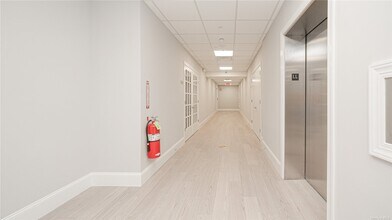 776 Fulton St-Unit -3H in Farmingdale, NY - Building Photo - Building Photo