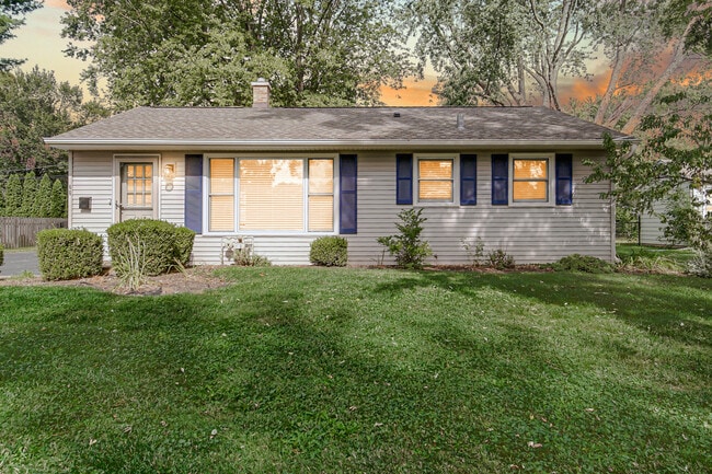 66 Catherine Ct