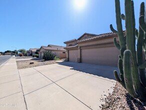 5959 W Kimberly Way in Glendale, AZ - Building Photo - Building Photo