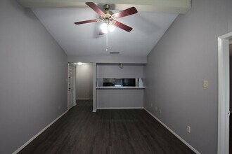 420 W Heritage Dr in Tyler, TX - Building Photo - Building Photo