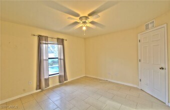 512 Skyline Blvd in Cape Coral, FL - Building Photo - Building Photo
