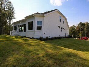 16001 Maclear Dr in Midlothian, VA - Building Photo - Building Photo