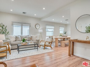 1836 Lake St in Glendale, CA - Building Photo - Building Photo