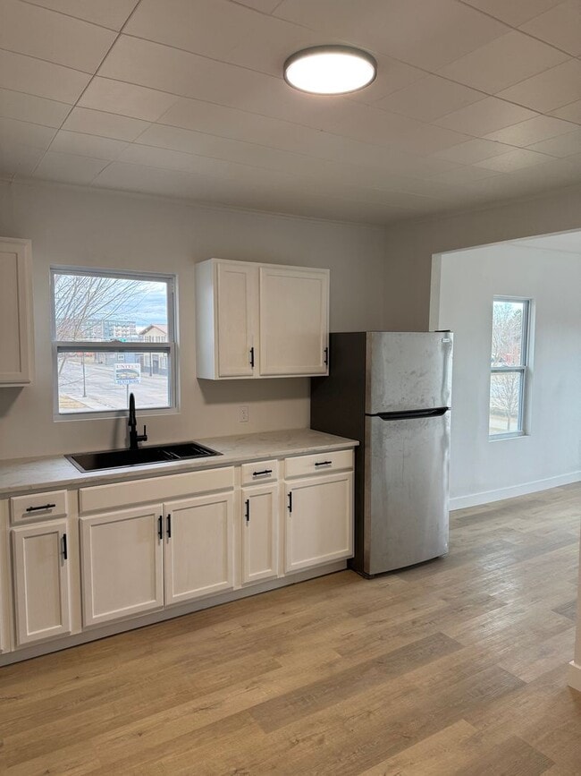 1119 S Main St in Oshkosh, WI - Building Photo - Building Photo