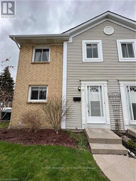 property at 38-38 Elma St