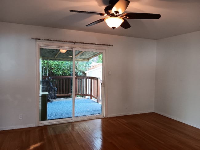 1004 Hudson St in Redwood City, CA - Building Photo - Building Photo