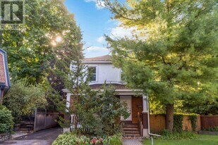 3 Ashbury Pl in Ottawa, ON - Building Photo