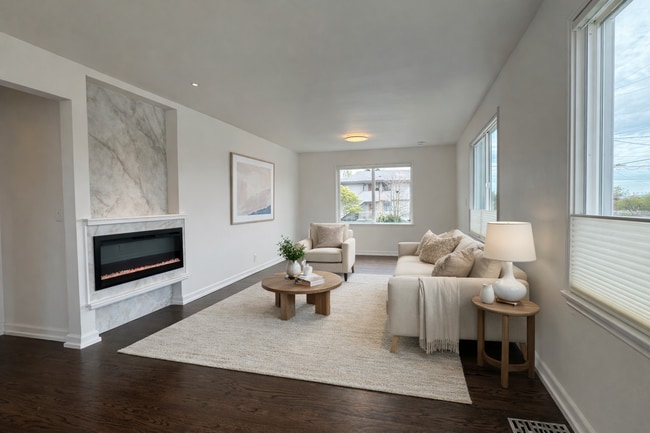 6210 5th Ave NW in Seattle, WA - Building Photo - Building Photo