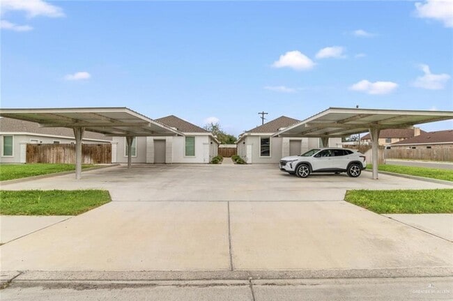 property at 908 Kentucky St