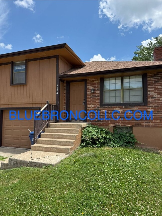 property at 705 NE Banner Dr