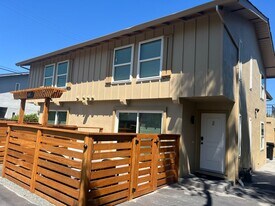 630 Hollenbeck Ave in Sunnyvale, CA - Building Photo