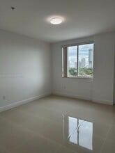 2701 SW 3rd Ave, Unit 606 in Miami, FL - Building Photo - Building Photo