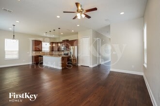 423 Mahoney Lp in Orange Park, FL - Building Photo - Building Photo