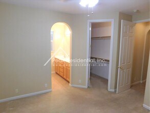 10056 Tittle Way in Elk Grove, CA - Building Photo - Building Photo