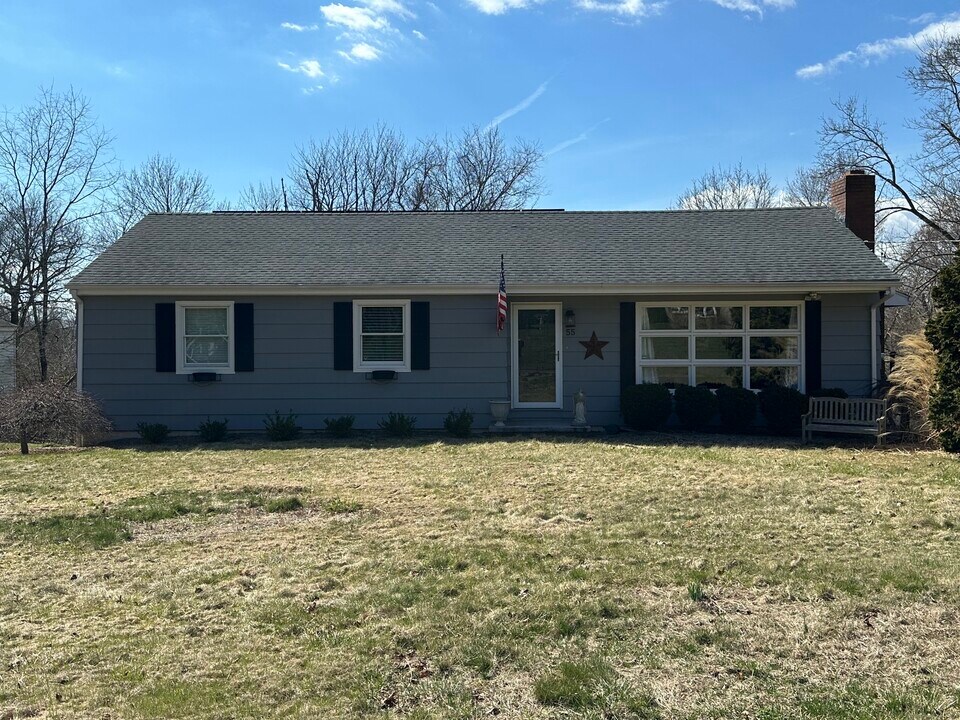 55 Windmill Hill Rd in Branford, CT - Building Photo