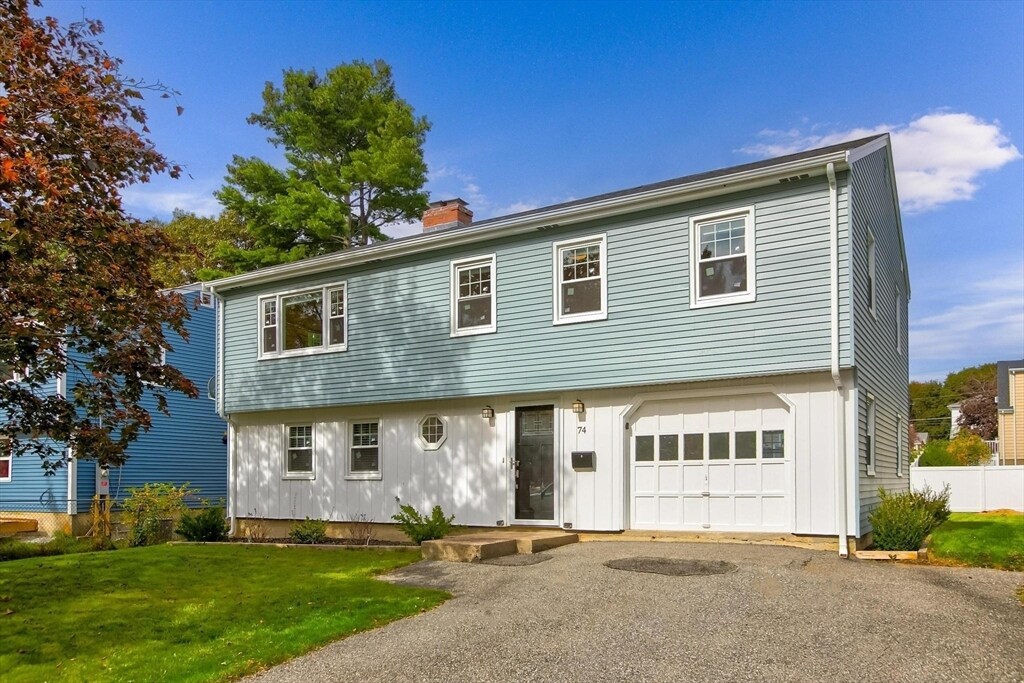 74 Heywood Ave in Melrose, MA - Building Photo