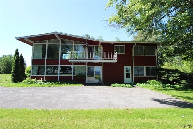 property at 6363 Muskrat Bay Rd