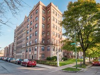 Ivy Tower in Chicago, IL - Foto de edificio - Building Photo