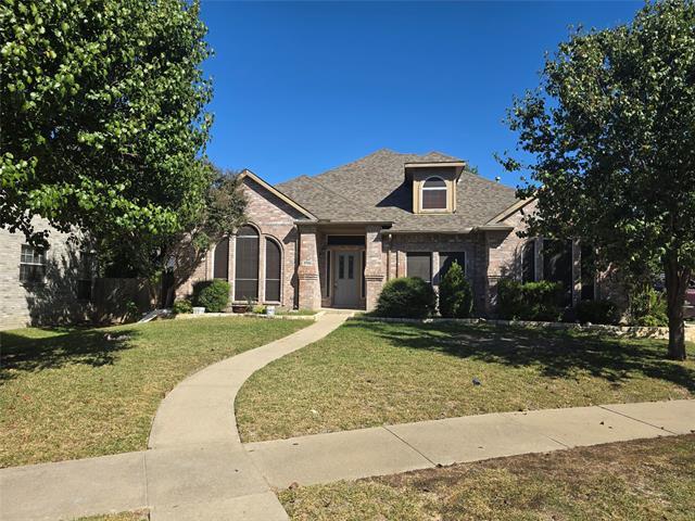 property at 2706 Rochelle Dr