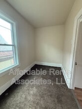 505 W Maple St in Milwaukee, WI - Building Photo - Building Photo