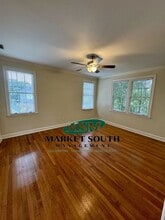 330 E 46th St in Savannah, GA - Building Photo - Building Photo