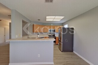 9685 Waterloo Pl in Jacksonville, FL - Building Photo - Building Photo