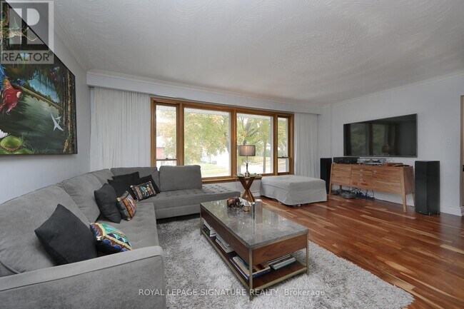 3 Keywell Ct in Toronto, ON - Building Photo - Building Photo