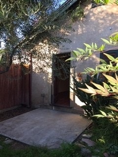 440 W Lemon Ave in Monrovia, CA - Foto de edificio - Building Photo