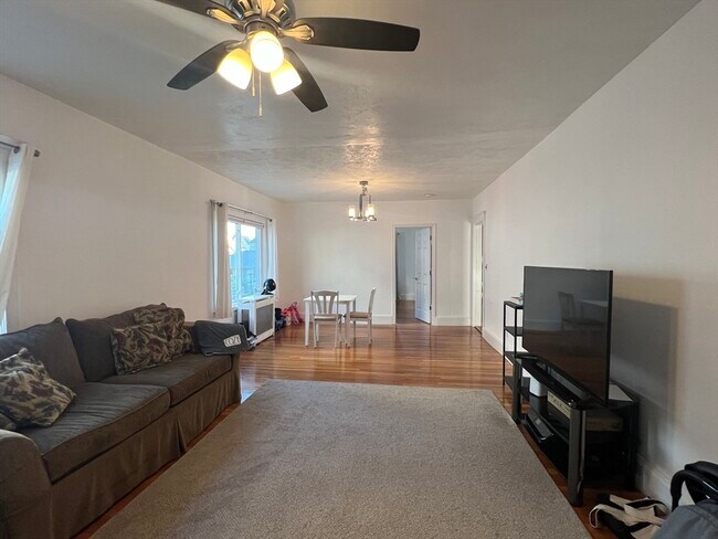 property at 39 Cummings Ave