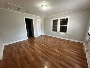 4201 Chapman St in Houston, TX - Building Photo - Building Photo