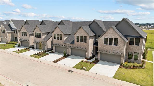 3540 Pierce Ln