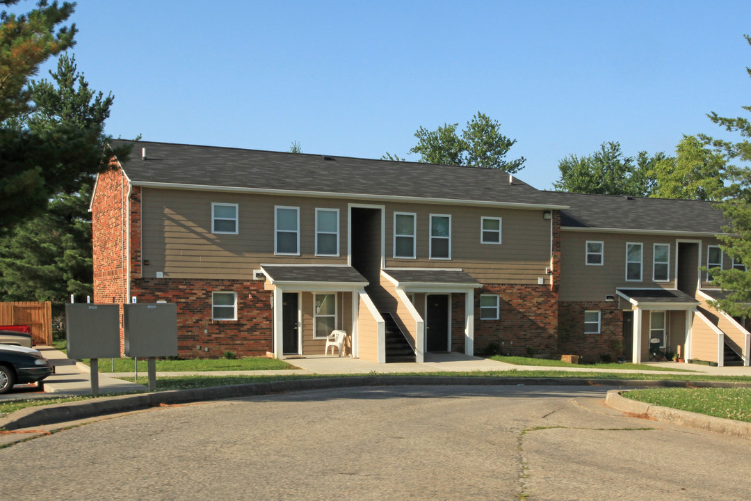 Cherrywood Apartments in Shelbyville, KY - Building Photo