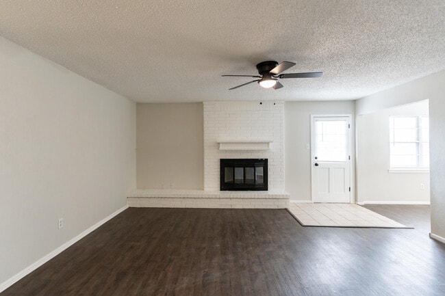 6135 38th St in Lubbock, TX - Building Photo - Building Photo