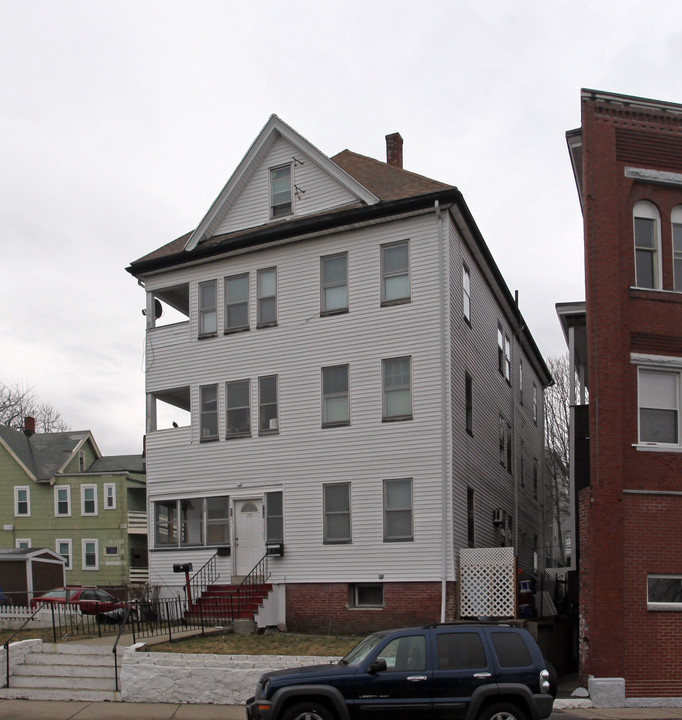 174 Ferry St in Everett, MA - Foto de edificio