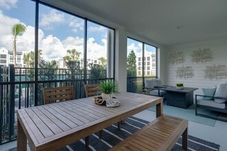 The Edison Daytona in Daytona Beach, FL - Foto de edificio - Interior Photo