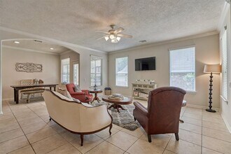 16 Marina Way in Montgomery, TX - Building Photo - Building Photo