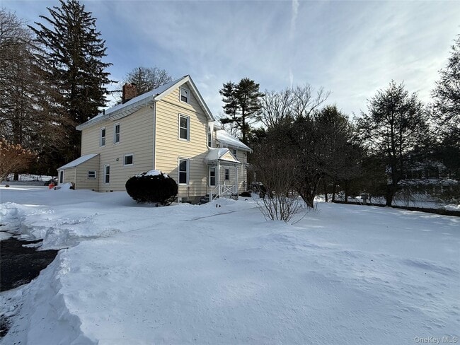 547 King St in Chappaqua, NY - Building Photo - Building Photo