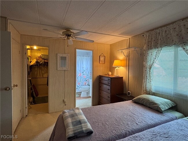 property at 207 Harvest Ln