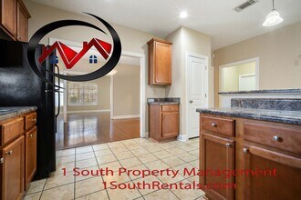 7912 Park Pl Dr S in Mobile, AL - Building Photo - Building Photo