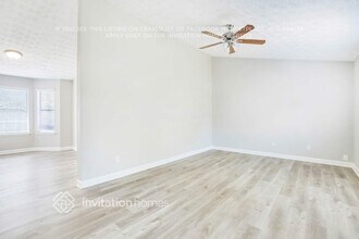 4511 Yorkdale Dr in Decatur, GA - Foto de edificio - Building Photo