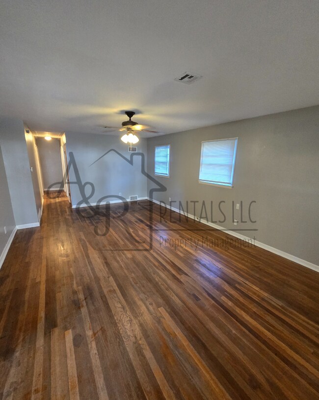 714 S Chestnut St in Pittsburg, KS - Building Photo - Building Photo