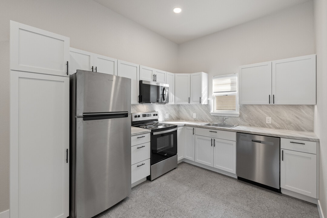 Panderosa Apartments in Custer, SD - Building Photo