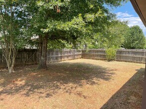 809 Barkley Dr in Alabaster, AL - Building Photo - Building Photo